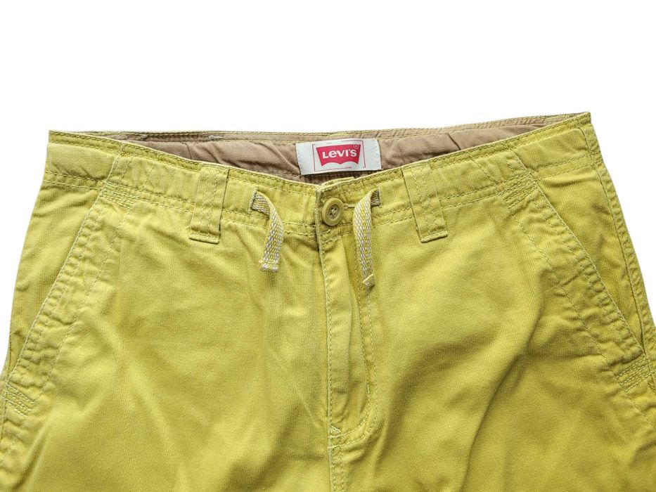 Zielone żółte spodnie męskie szorty LEVI'S Levis S