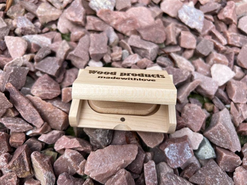 Флешка з дерева з гравіюванням у коробочці. USB2.0 карта пам'яті. ЮСБ