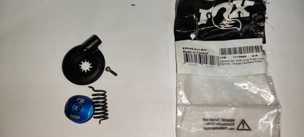 Blokada Fox Service Set: 2020 Grip Push-Lock Remote