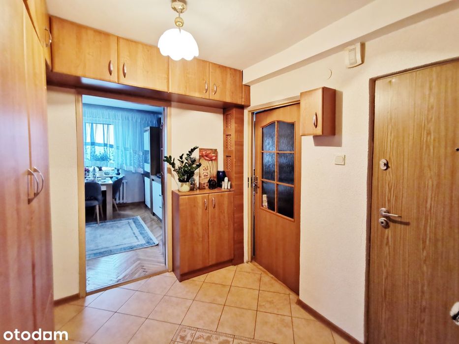 3 pok. 59m2/ Centrum Armii Krajowej