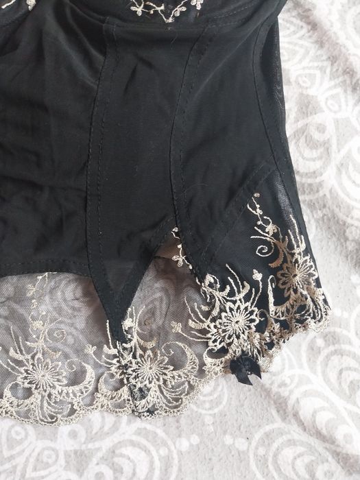 Sprzedam stanik/gorset