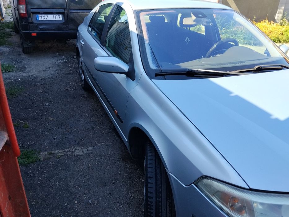 Продам Reno Laguna 2  2003,1,8,газ-бензин