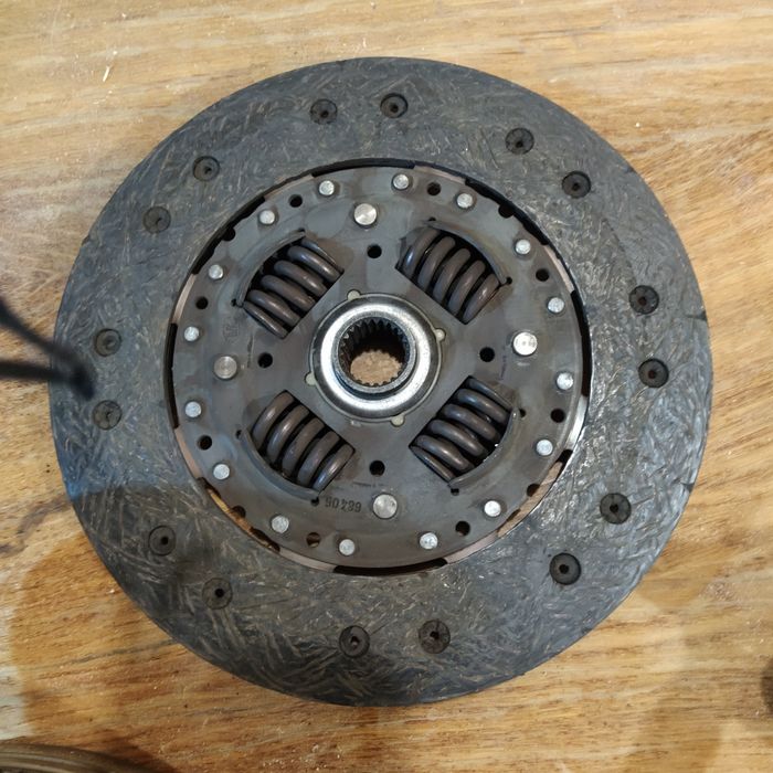 зчеплення на мітсубіші аутлендер хл