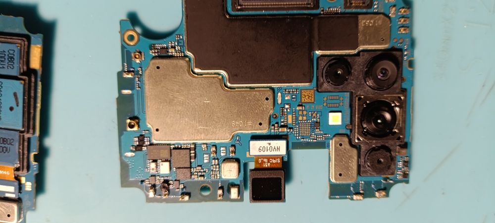 Samsung a52  Xiaomi mi9t  Xiaomi redmi note 11 pro