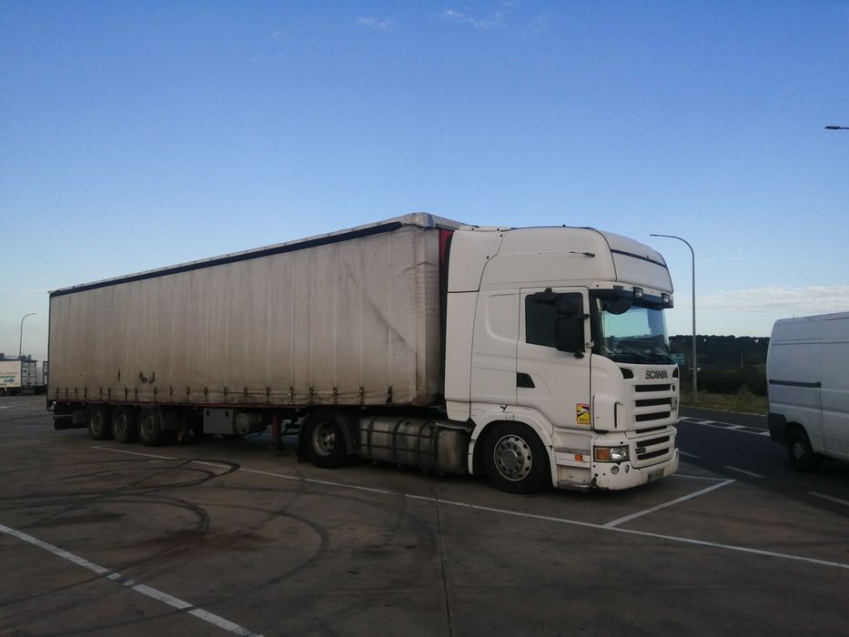 Vendo viatura Scania R440 mega