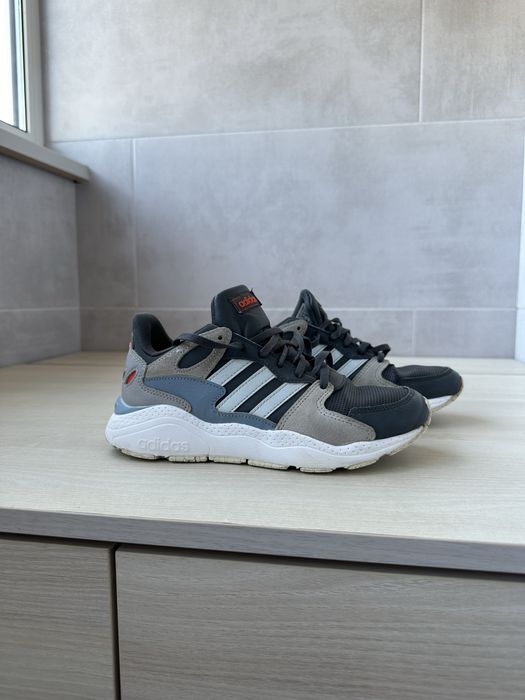 Кросівки Adidas 38