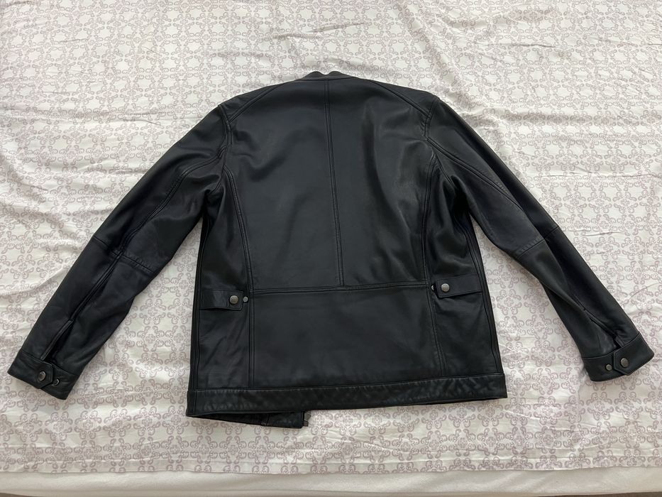 Темно синя чоловіча шкіряна куртка Massimo Dutti