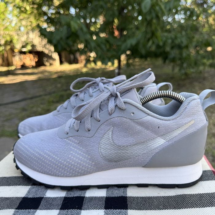 Кроссовки Nike MD Runner 2 Grey, 40 размер, Оригинал, Кросівки