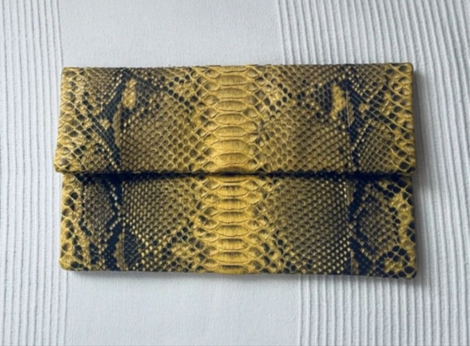 Pochette imitação pele