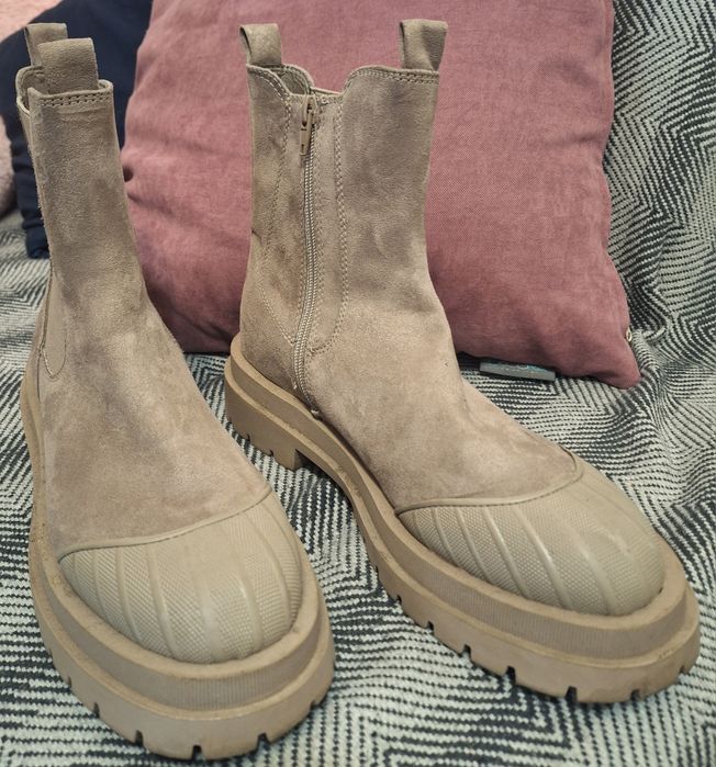 Черевики ,Челсі, розмір 40,нові.