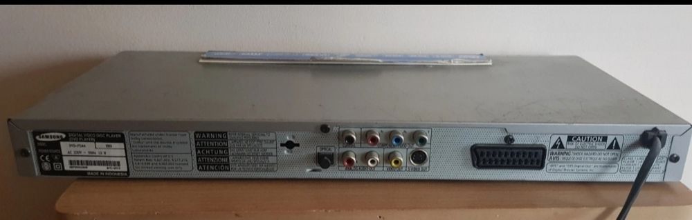 DVD samsung z pilotem