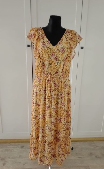 Letnia zwiewna sukienka maxi 44