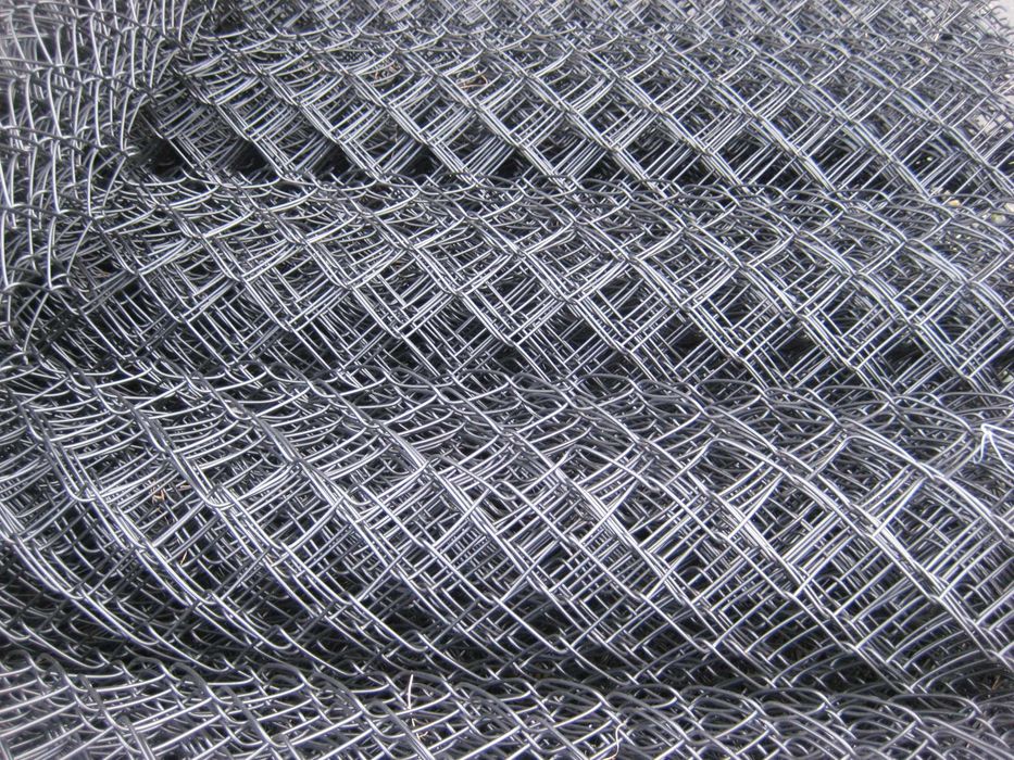 Siatka Ogrodzeniowa Fi 3 mm  Ocynkowana Producent