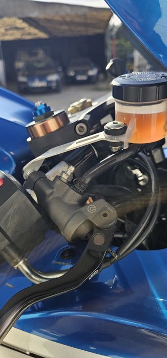 Suzuki gsxr1000 k8