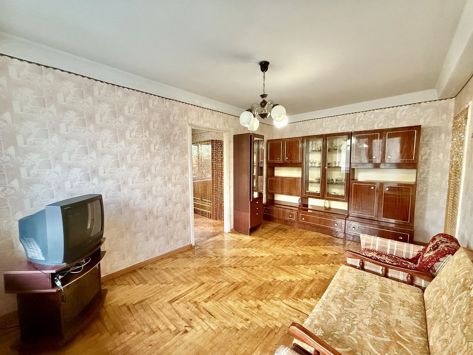 Продаж 2 кімнатної квартири вул. Патріотична
