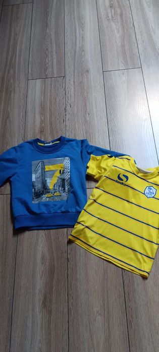 Koszulka piłkarska z 2 plus bluza 98/104