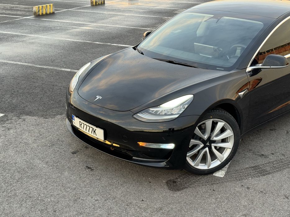 Tesla model 3 long range dual motor 2019