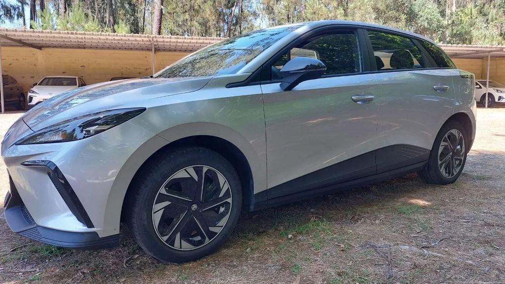 MG MG4 51 kWh Standard