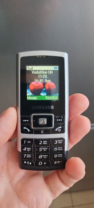 Телефон Samsung.
