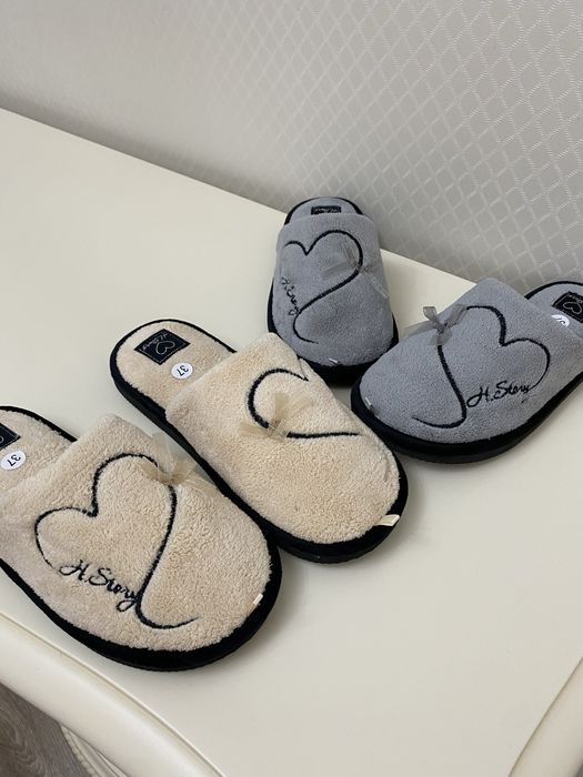 Жіночі махрові тапочки Home Story.36-40 маломірять на розмір.