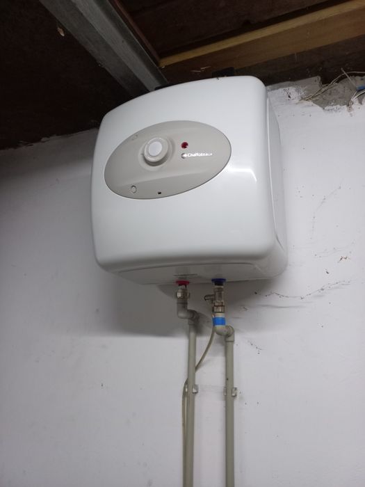 Продам гараж 38кв.м. с документами в Люботине