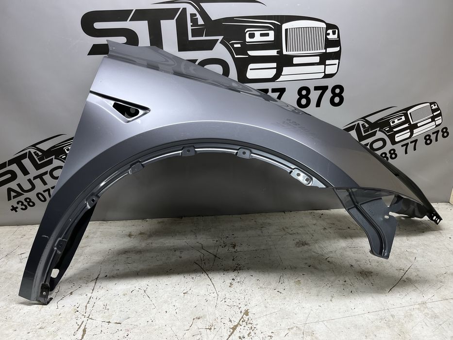 Праве крило Tesla Model Y