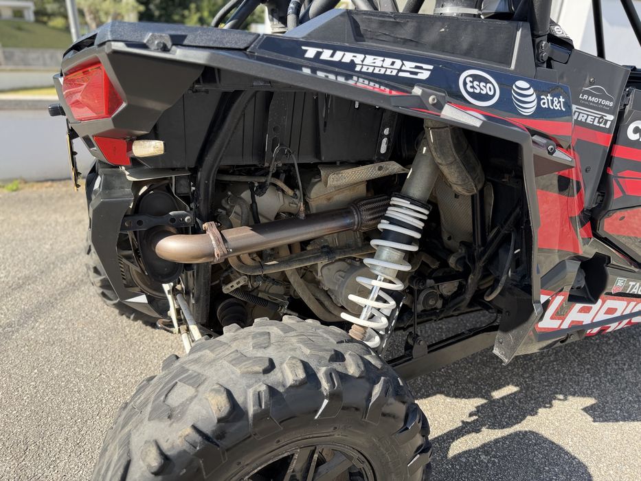 Polaris RZR XP 1000 TURBO - NACIONAL