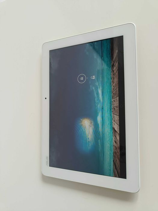 Tablet Asus K00F