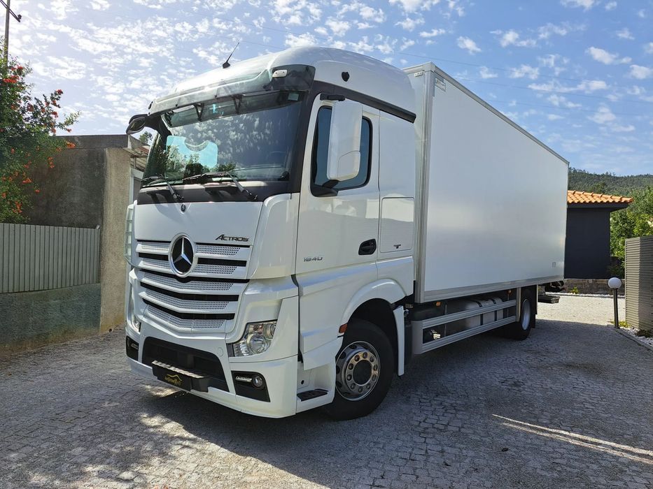 Mercedes Benz Actros 1840 Bluetec 6 18TN c/ Plataforma