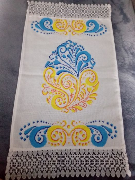 Рушник хрестиком на паску