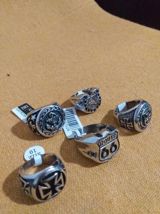 5 Anéis  Masculino em Aço Inoxidável , Vários tamanhos