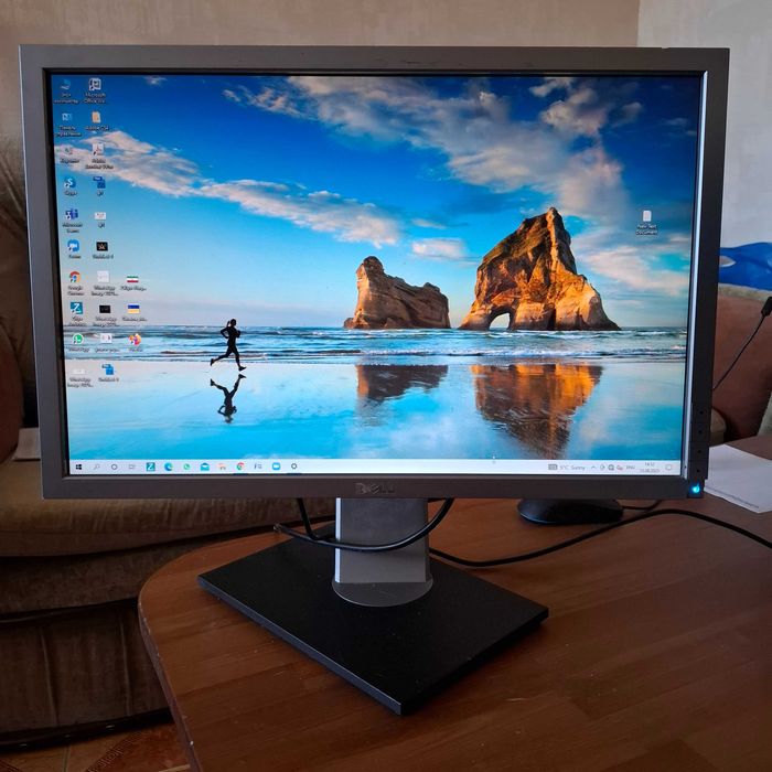 Монітор Dell P2210 22"