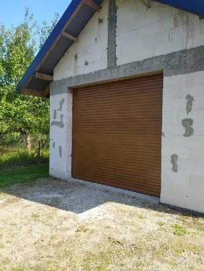 Brama rolowana na pilota PA77