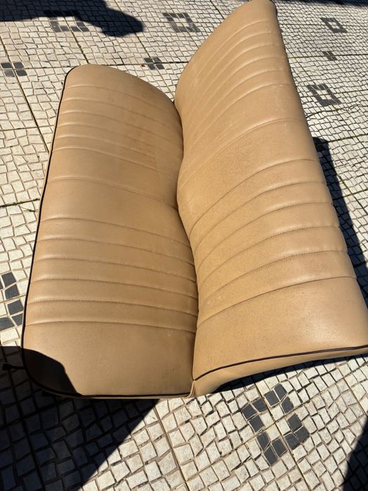 Bancos de 4L Novos (banco da frente corrido)