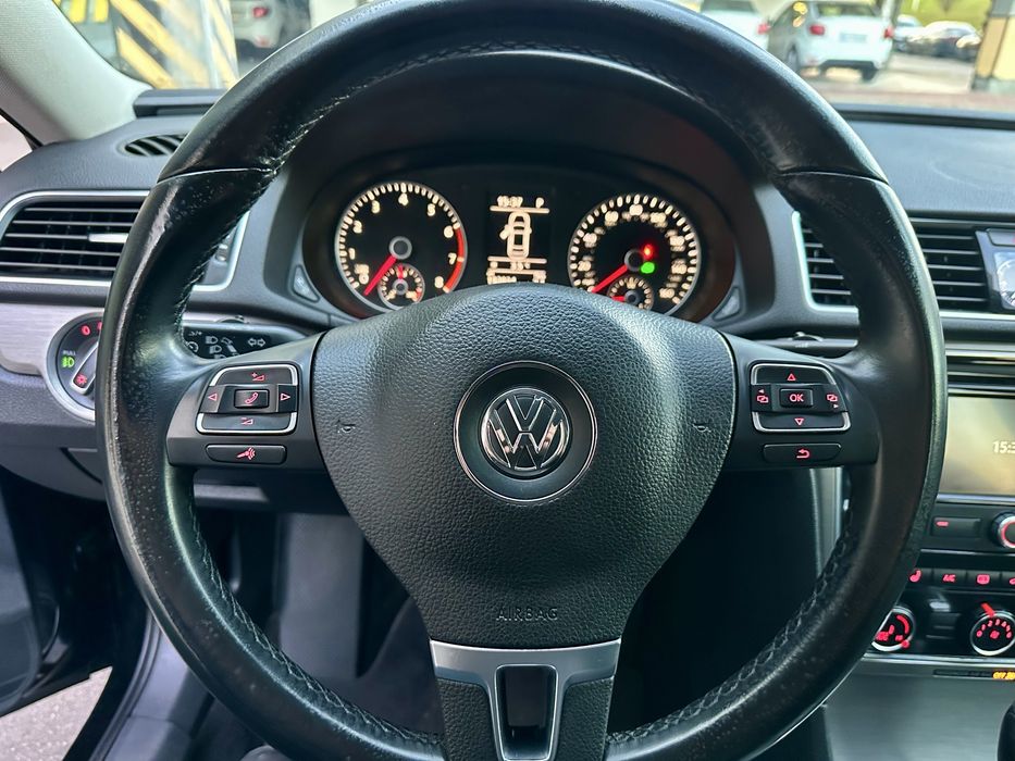 Volkswagen Passat 2015р 10200$