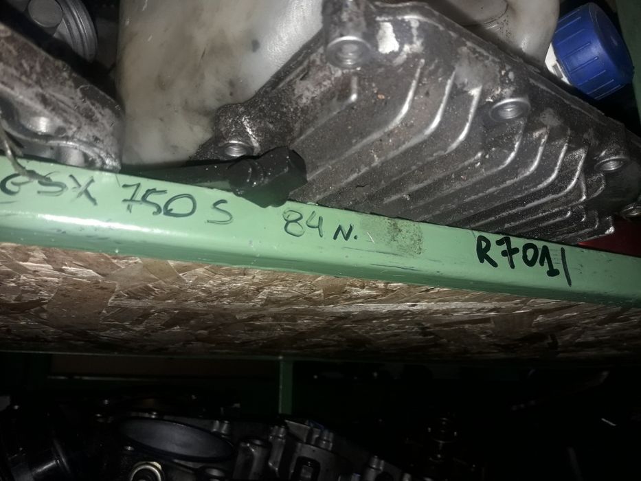 Suzuki gs750 es gsx750 s części