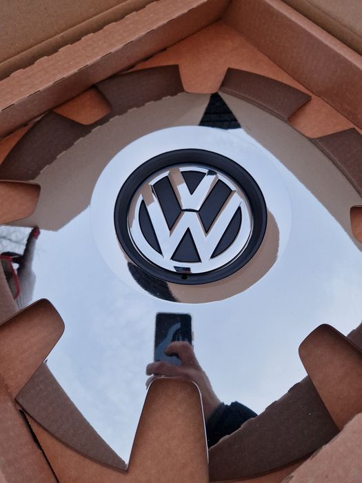 Nowe kołpaki VW T6 T6.1 Multivan California Bulli 18cali 7E0