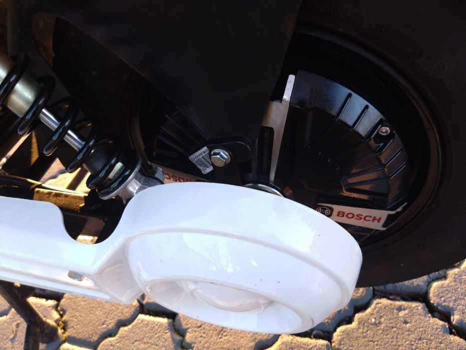 Skuter elektryczny LUXXON E3100LI jak nowy silnik bosch