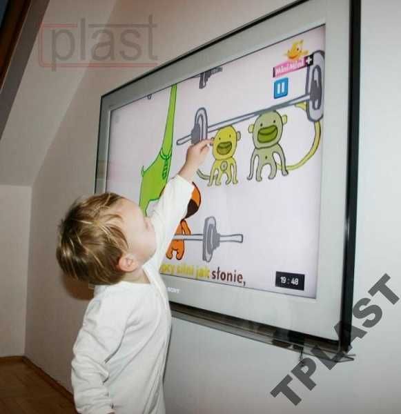 Chroń swój ekran – plexi 3mm do TV 55”, szybki montaż, Kraków
