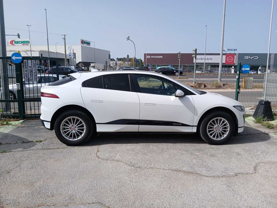 Jaguar I-Pace EV400, Impecável