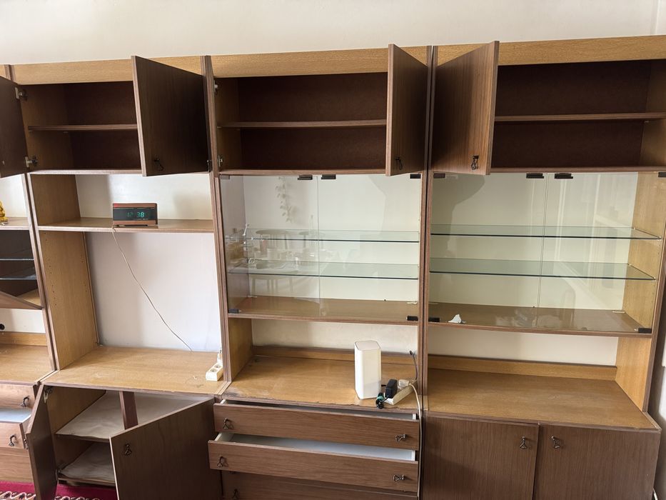 Oddam za darmo regał, meblościankę