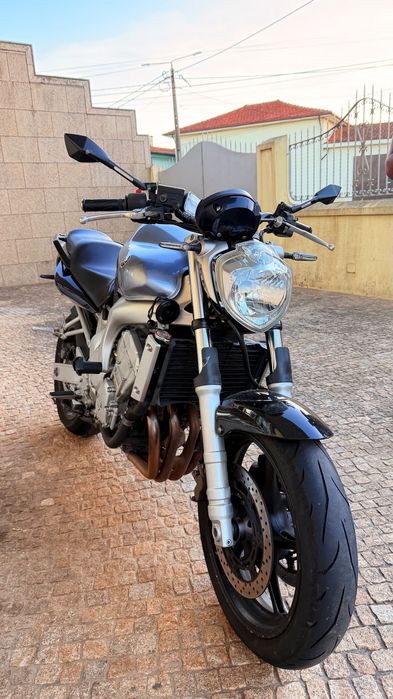 YAMAHA FZ6N 600 98CV | 4 CILINDROS | 81.914 KM | €3.600 NEGOCIÁVEL