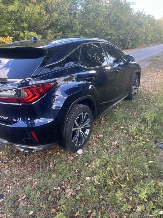Lexus Rx350.
