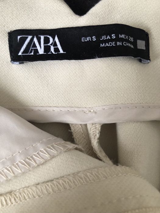 Класичні брюки Zara