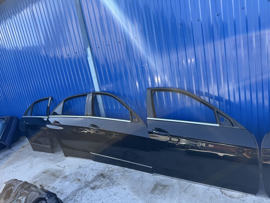 Двері Mercedes w212 E-klass 040 чорні