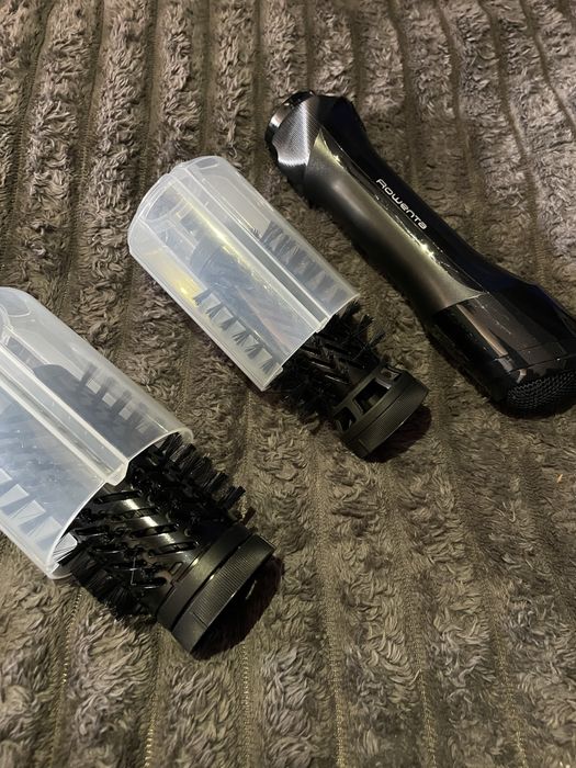 Фен-щітка Rowenta Renewal Brush Activ UB9520FO