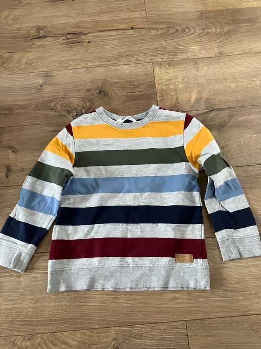 Dziecięcy sweter 110