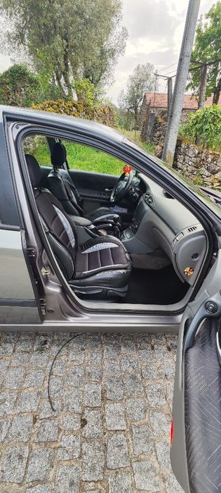 Renault laguna 1.9 de 2002 (TUDO FUNCIONAL)