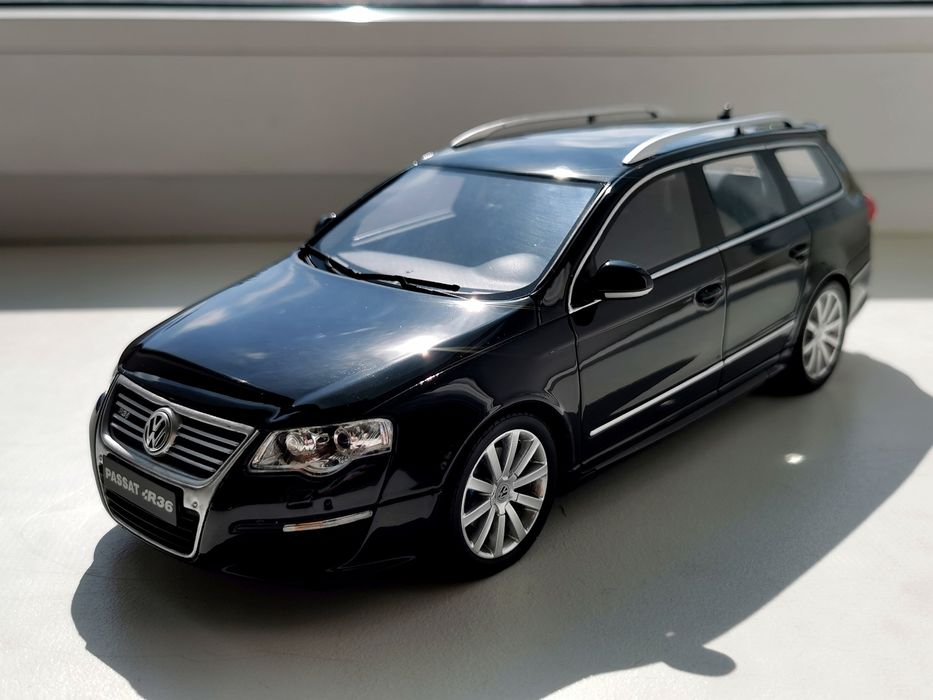 Модели 1:18 OttOmobile 4 шт цены разные