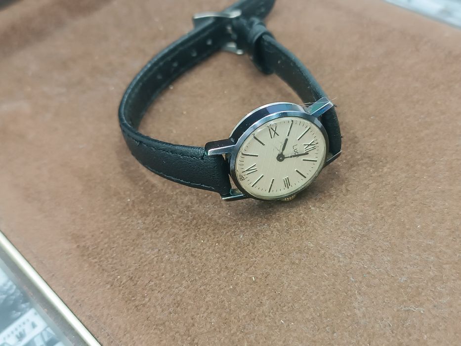 Zegarek damski Łucz mechaniczny vintage retro
